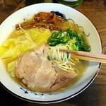 室蘭ラーメン 雷文 - 