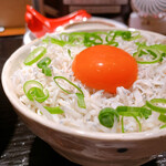 神楽 海老で鯛を釣る麺堂 - 