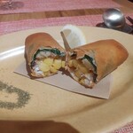 fu-fu shisen - 鯛とトウモロコシの春巻き