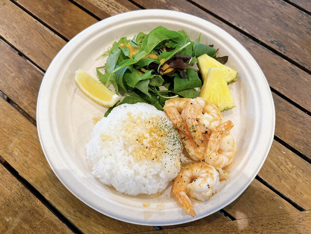 カフェテリア Marina Blu