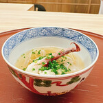 日本料理 久丹 - イカソーメンにゲソ天。ゲソ天も激うま