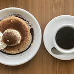 カフェ ダスティアーツ - コーヒーパンケーキ＆特別な珈琲 ブルーマウンテン No.1 ブレンド