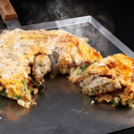 Hiroshima Okonomiyaki Hopukinsu - 特製下記のお好み焼きは絶品！