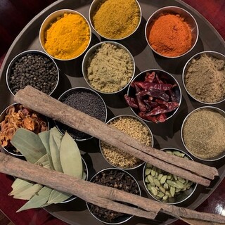 16種類のスパイスを調合！こだわりの本格カレー