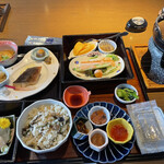 日本料理　北乃路 - 和膳朝食3,000円(炊込み御飯)