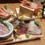 漬け炉端・海鮮番屋×完全個室 漁場ウ合 - 