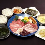 新羅会館家族亭本家 - 
