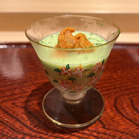 日本料理 柳燕 - ☆バフンウニと枝豆ともろこしの擦り流しは、冷たさに甘さと旨味があり美味い！