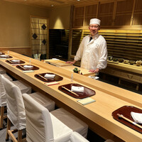 日本料理 柳燕 - ◎笑顔で野口大将がお出迎え！