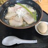 塩川屋 - 料理写真:潮チャーシュー麺と煮卵