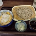 Sobakiri Uchiba - ミニかつ丼セット（冷）