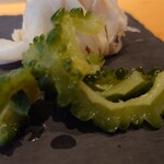 SUSHI TOKYO TEN、 - ガリと一緒にゴーヤのレモン漬け