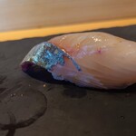 SUSHI TOKYO TEN、 - イサキ