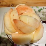 蔵カフェ 草風庵 - 山梨完熟もものパフェ 