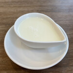 KAKIGORI CAFE&BAR FRAPPE HOUSE - 追いミルク