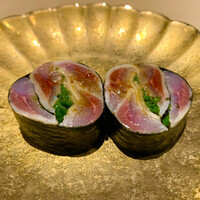 麻布十番 鮨 無銘 - 鰯の海苔巻き
