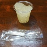 キッチン ブルー グローブ - ゼリーはデザートになりました