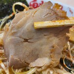 ラーメン魁力屋 - チャーシューリフト