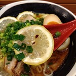 俺の中華たなか家 - 「檸檬」が本当に良い仕事をしています(*^^*)v