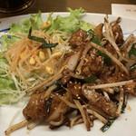 むつ五郎 - 馬肉料理「ホルモン焼き」(税込1,210円)
