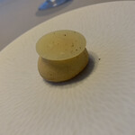 SEZANNE - アミューズは　コンテのグジェール