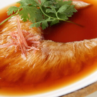 身体に沁み渡る、上質で優しい味わいの中国料理をご堪能ください