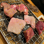 焼肉居酒屋 肉求 - 