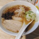 Tonkotsu Ramen Marutonya - 煮干しとんこつラーメン