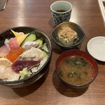 おがわ - 海鮮丼　1000円