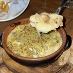 ベルサイユの豚 - 『牡蠣グラタンオーブン焼き 250℃ガーリックバター』