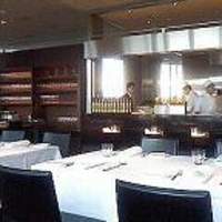TWO ROOMS - 