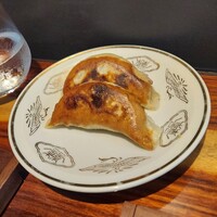TexturA - 追加の餃子は１人1個(300円)