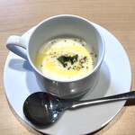 Nikuto Yasaino Nouka Itarian Arigato - ジャガイモの冷製スープ