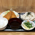 うどん処 平吉 - 定食ヤバッ（650円）