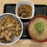 Yoshinoya - 肉だく牛丼 並　とん汁