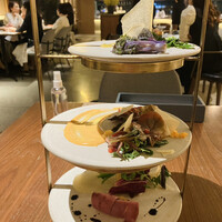 ERUTAN RESTAURANT BAR - 