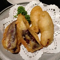 廣東料理 民生 ヒルトンプラザウエスト店 - かぼちゃと茄子の天ぷら
