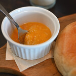 SUKE6 DINER - Jam (Yellow Peach) – JPY 150 (Tax Included)
