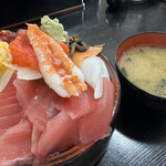 寿司富 - ちらし寿司（大盛）