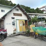 カフェ　　コスタ