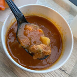 Chowder's Cafe - トマトとホンビノス貝のベーススープ、野菜とアサリの具材のクラムチャウダー