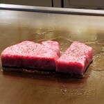 Kazane - 焼いている肉