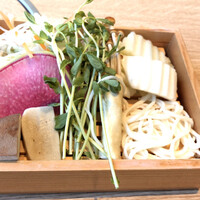 しゃぶしゃぶと焼肉 わにく ミッドランドスクエア店 - 