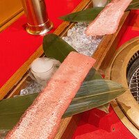 牛牛 西麻布 総本店 - 