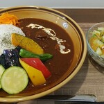 れんげ喫茶店 - 料理写真:夏野菜チキンカレー