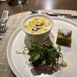 Les deux - ・焼きトウモロコシの冷製ポタージュ
                                ・米澤豚のパテ
                                ・釜揚げシラスのケークサレ