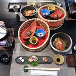 Yamamoto Goya Furusato Kan - 夕食（はじめに並んだ料理）