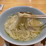 らぁ麺 飯田商店 - わんたん入りしおらぁ麺