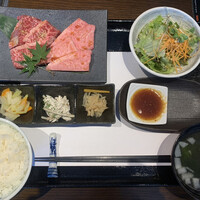 焼肉 炉辺 - 