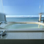 百名伽藍 - 沖縄の海を見ながら部屋で朝風呂